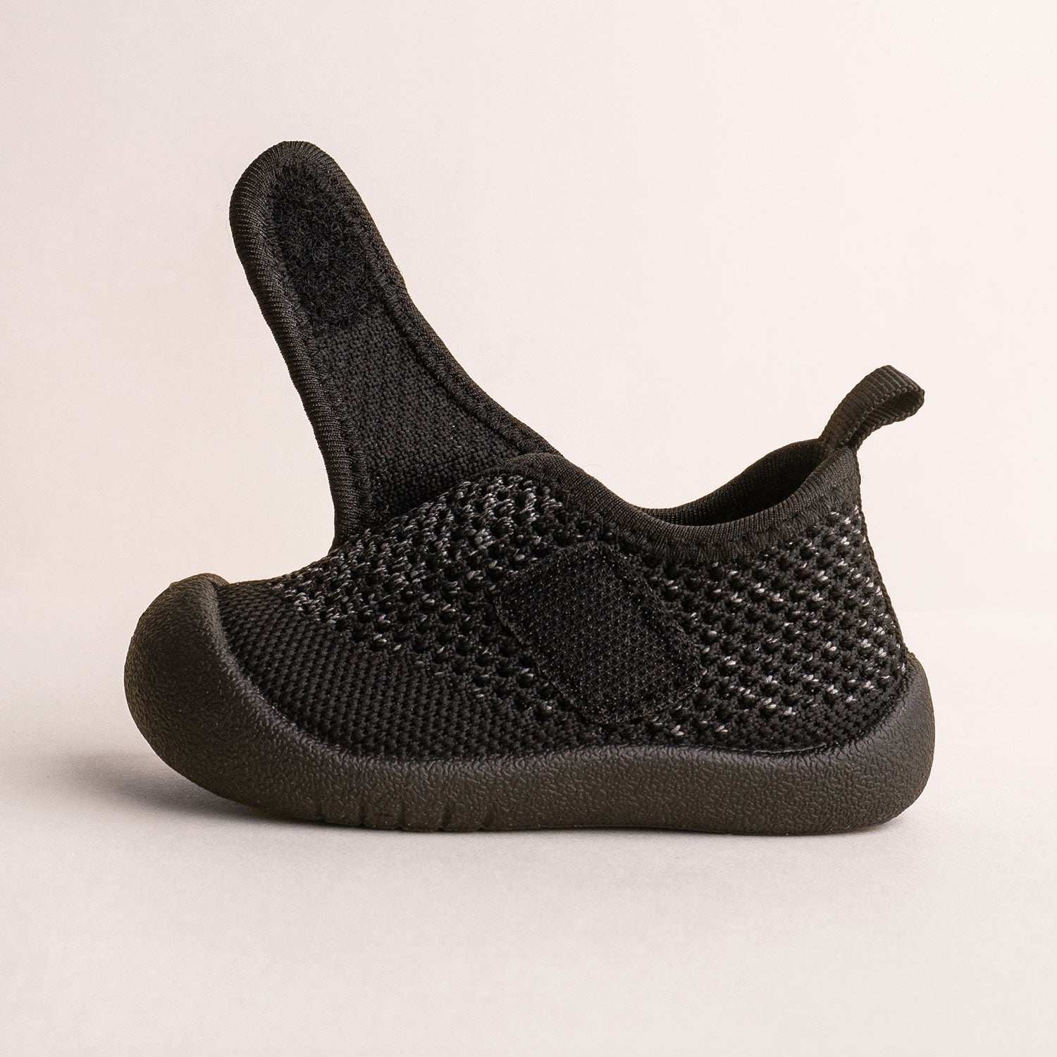 Duckies Velcro Black