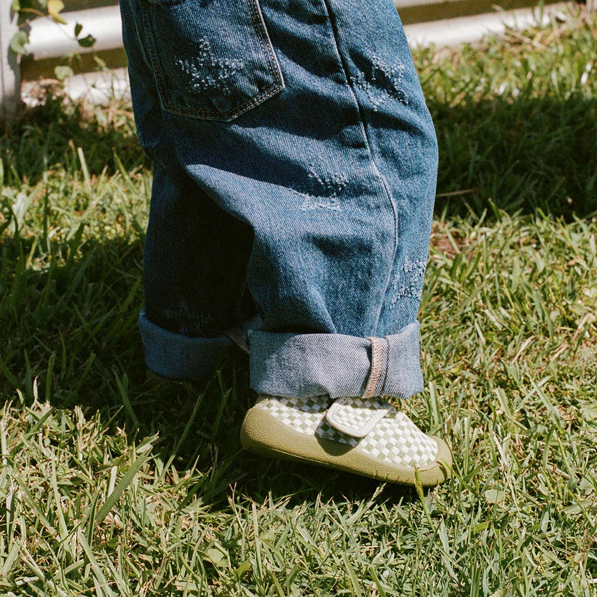 Duckies Velcro Apple Checker