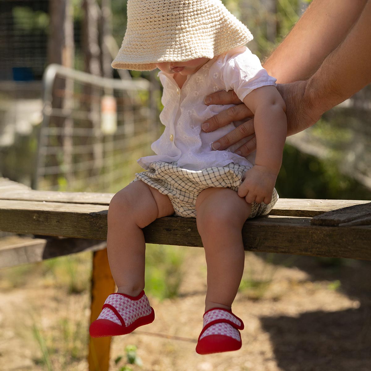 Duckies Velcro Strawberry Checker