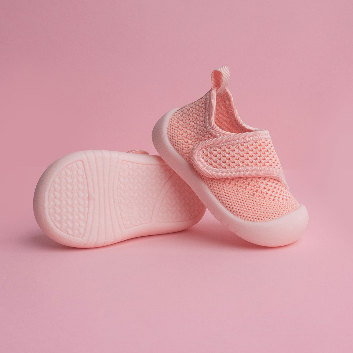 duckies Velcro baby shoes 