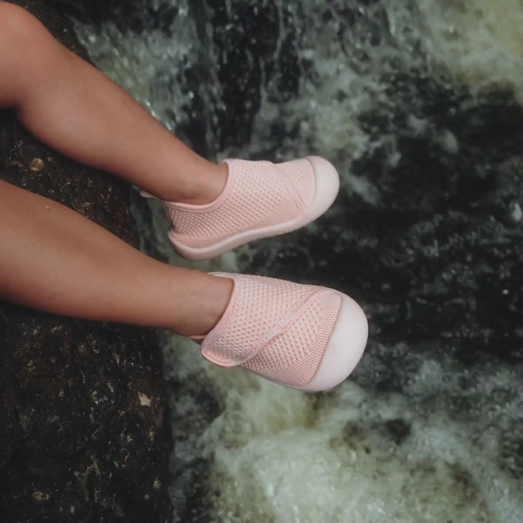Kids duckies shoes - MP4 